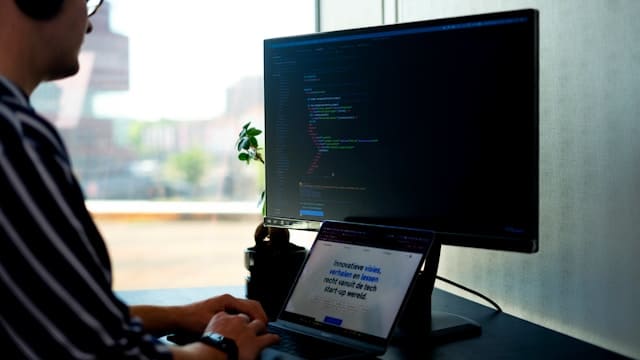 Виртуальная и дополненная реальность